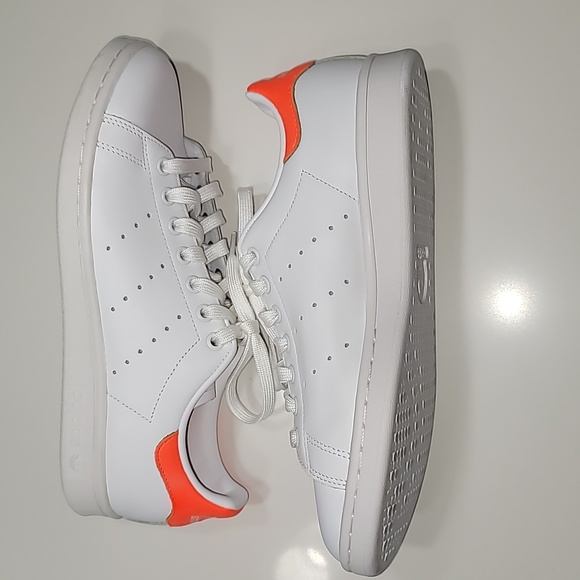 Adidas Stan Smith Sneakers, White & Orange, Size 8.5 - Picture 4 of 8